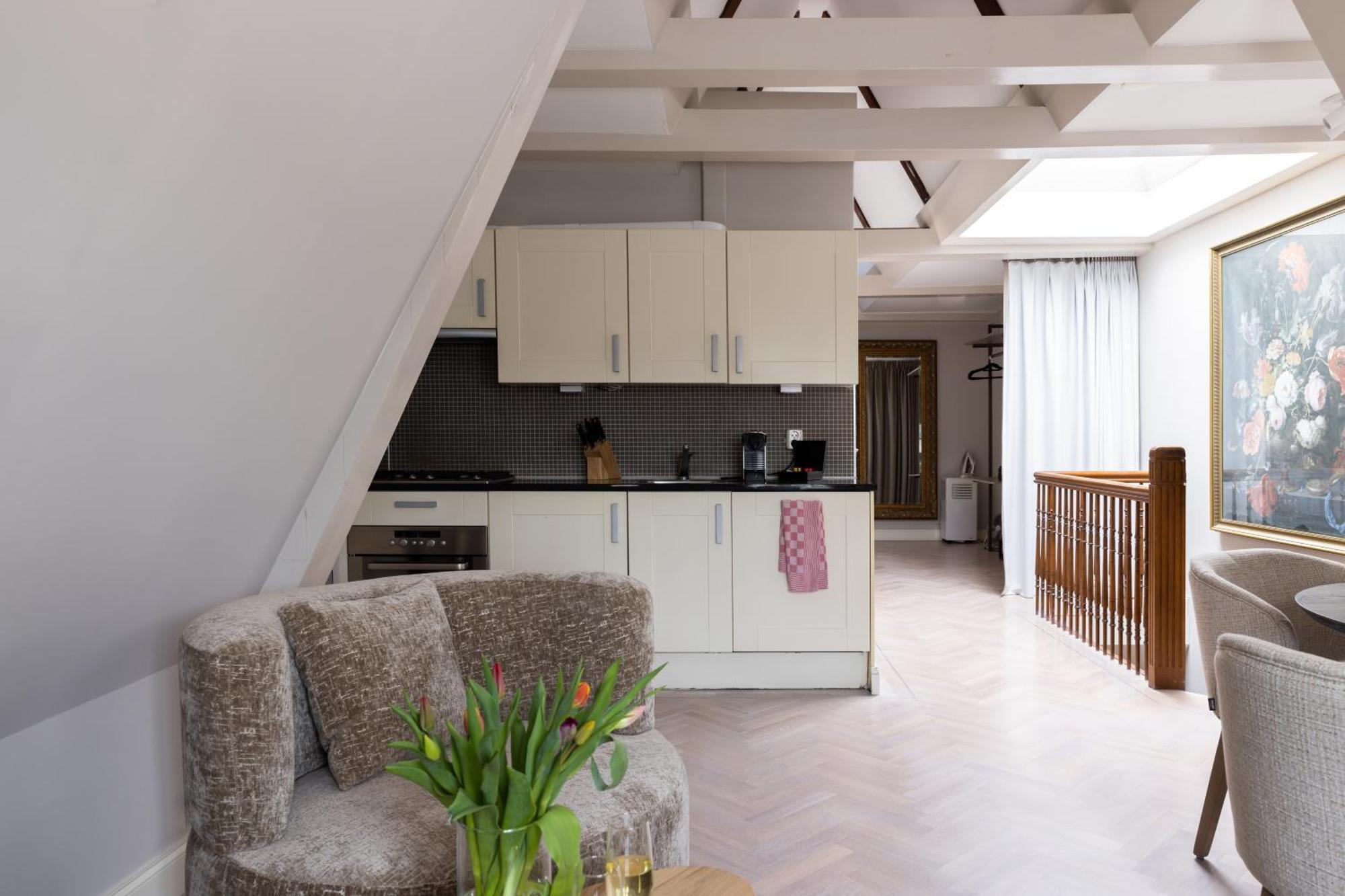 Amsterdam Canal Suites Bagian luar foto