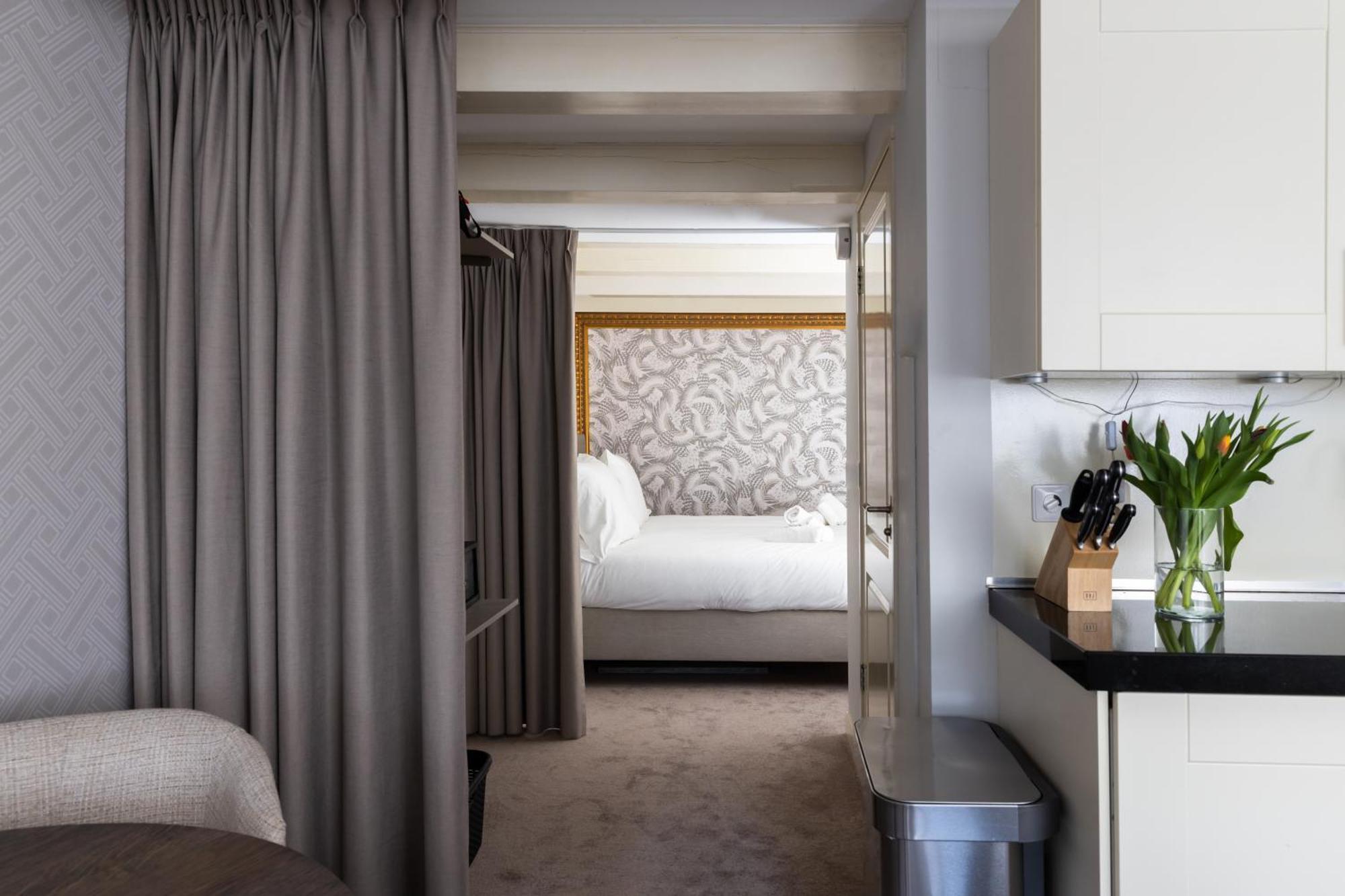 Amsterdam Canal Suites Bagian luar foto