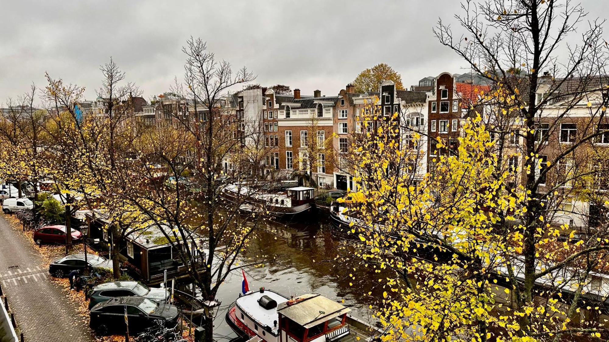 Amsterdam Canal Suites Bagian luar foto
